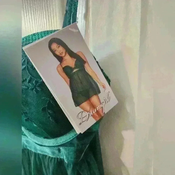 NWT DREAMGIRL SEQUINED FLORAL EMBROIDERED BABYDOLL - Picture 6 of 8